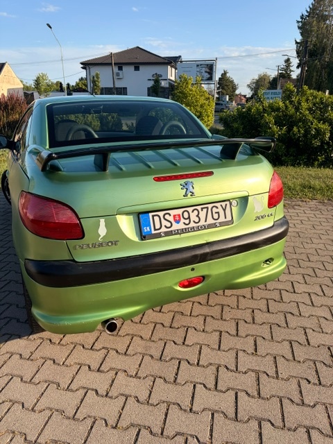 Peugeot 206c - 8
