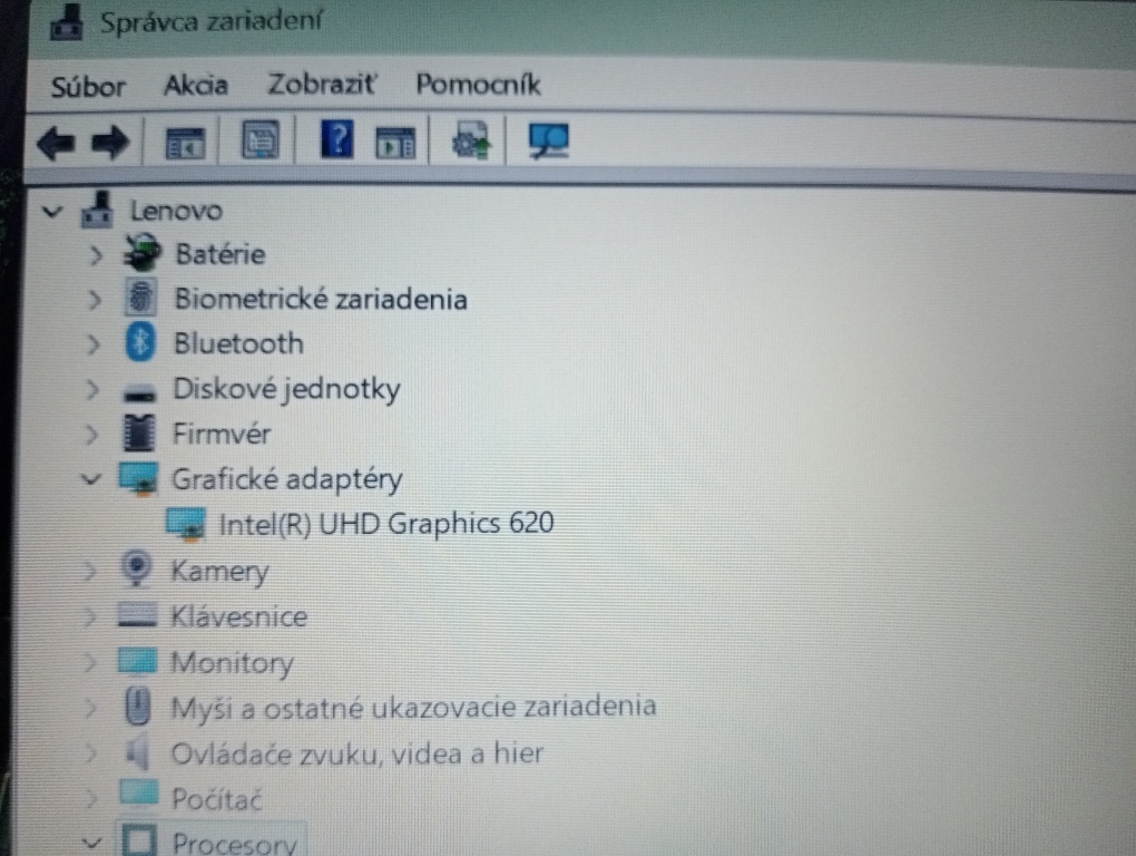 predám Lenovo V330 , Intel core i5 , 8gb ram , ssd - 8