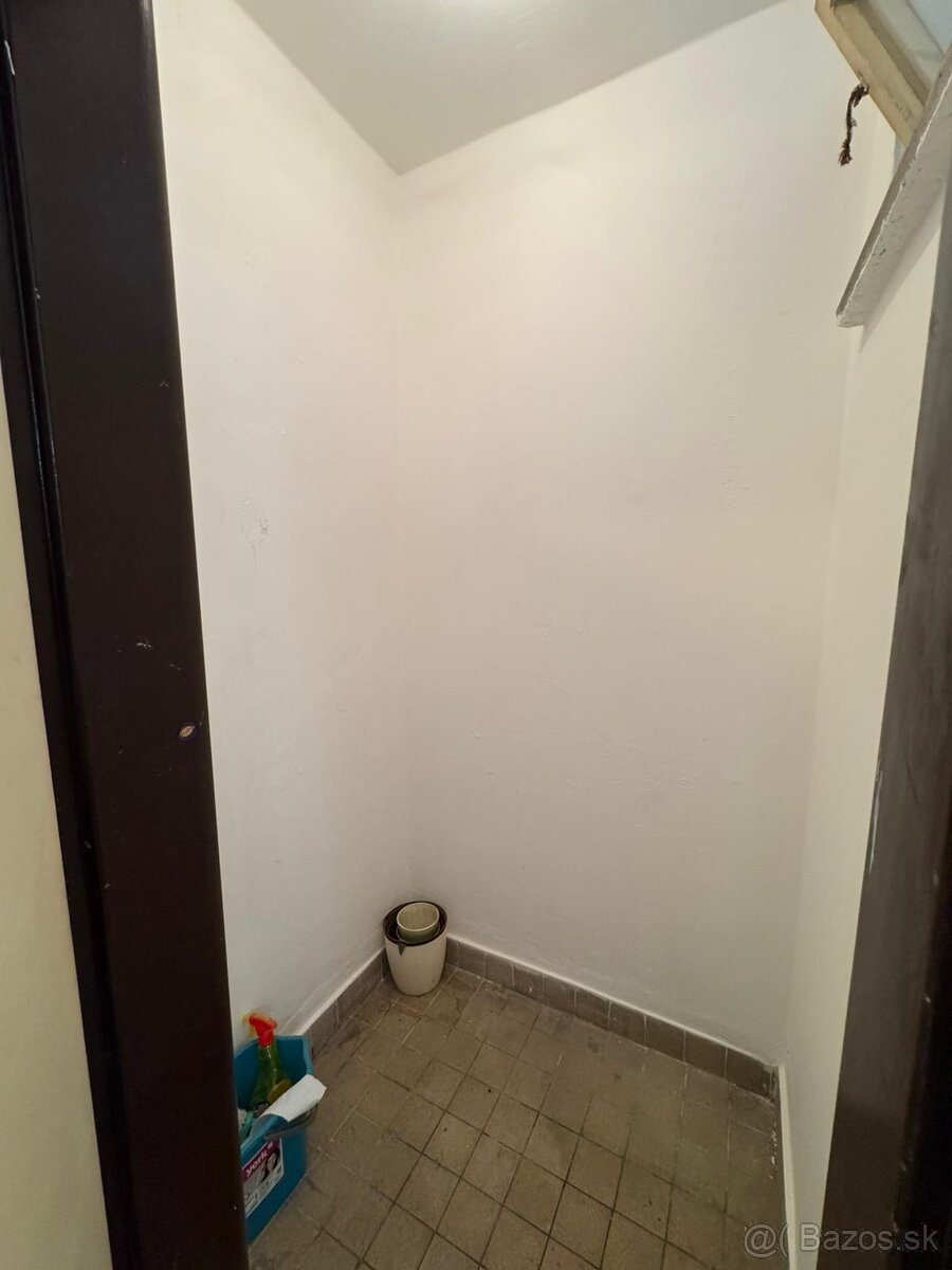 3 izb. byt, MEDENÁ ul. - 8