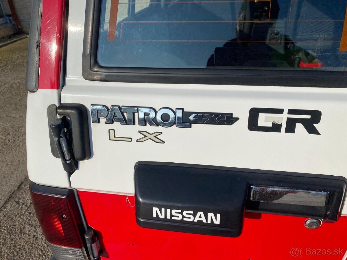 NISSAN PATROL WAGON 1995 VIN 886 - 8