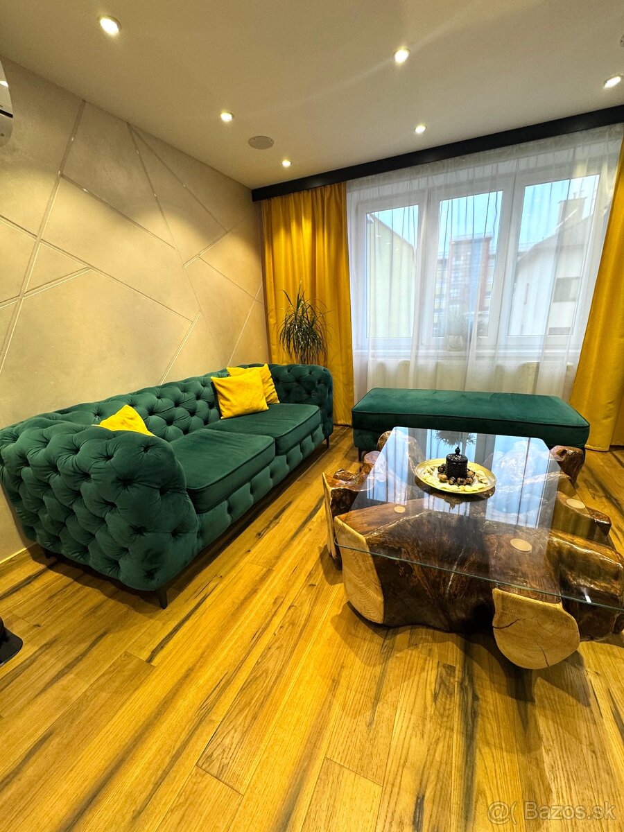 Chesterfield gauč - 8