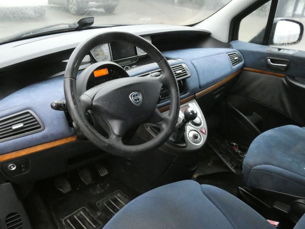 Lancia Phedra 2.2 JTD 125kW, VÝPRODEJ - 8