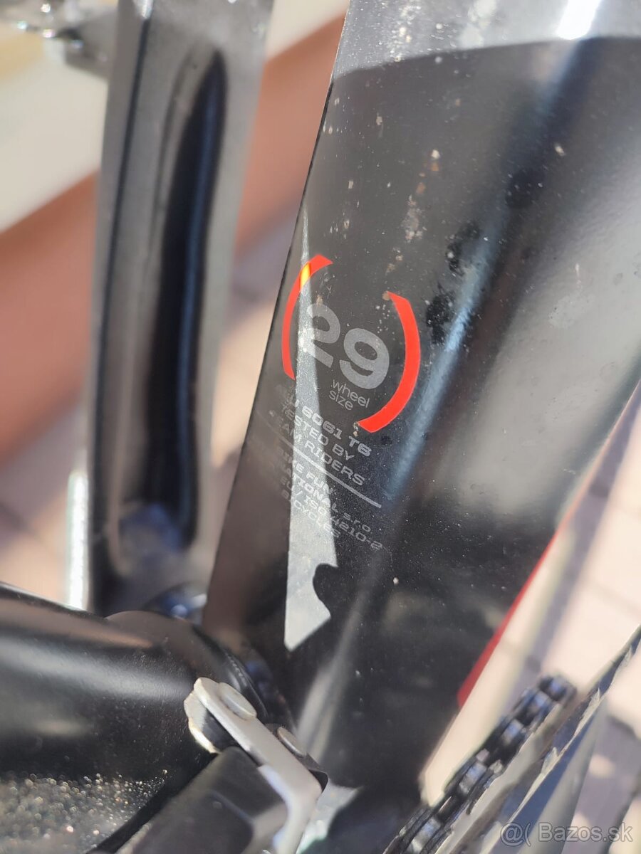 Predám superior XC 879 - 8