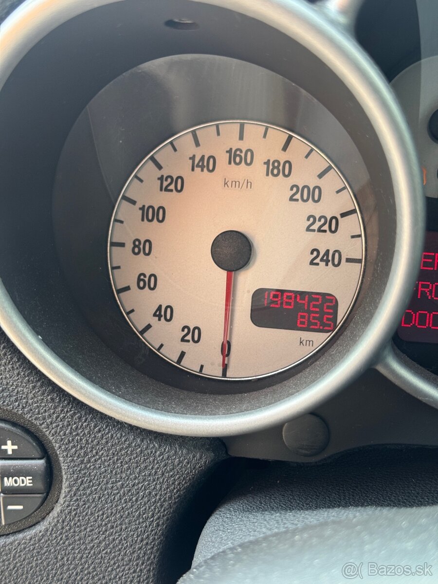 Alfa Rómeo 147 1.9jtd ( alfa romeo) - 8