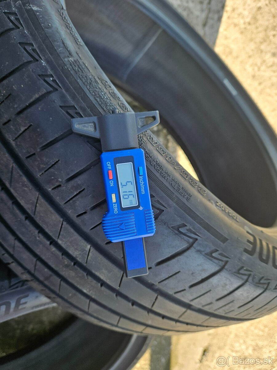 4x Letné pneu Bridgestone 225/45 R19 - 8