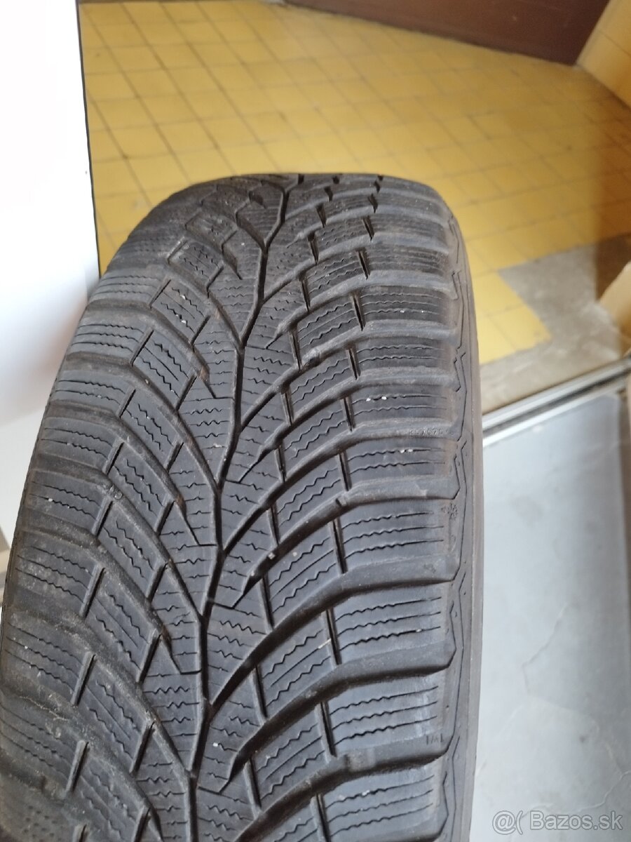 zimne pneumatiky 205/55 r16 continental ts870 - 8