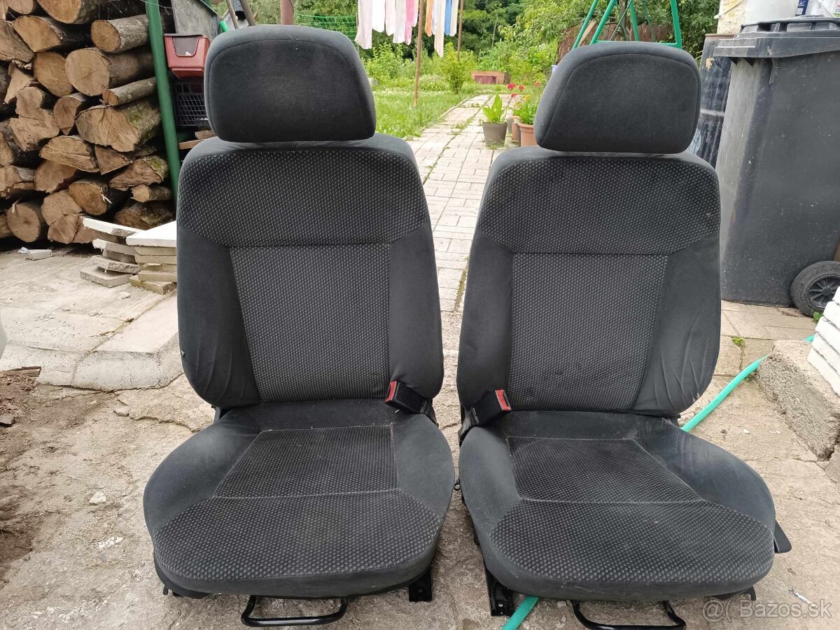 Opel Astra H 1.7 CDTI Zvyšné náhradné diely - 8