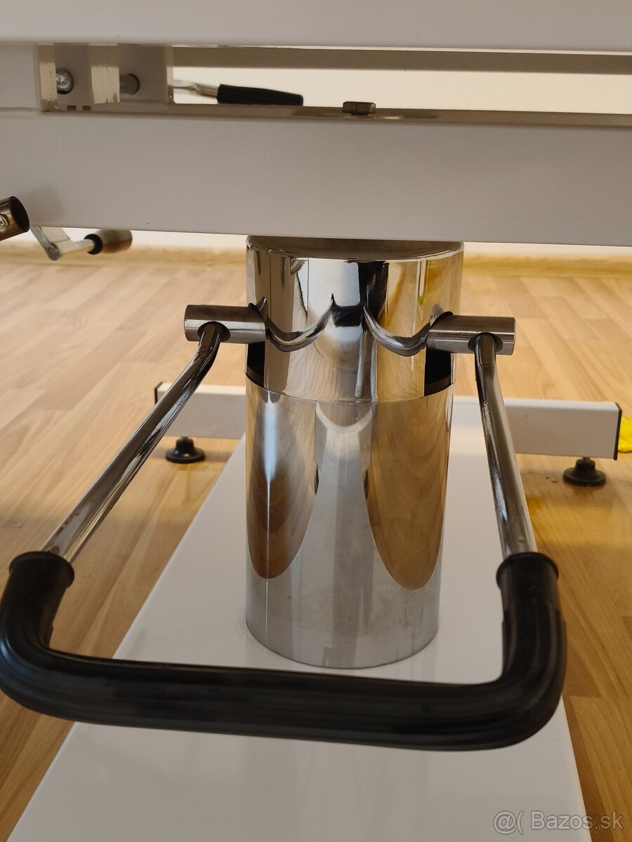 Pedikérske kreslo - 8