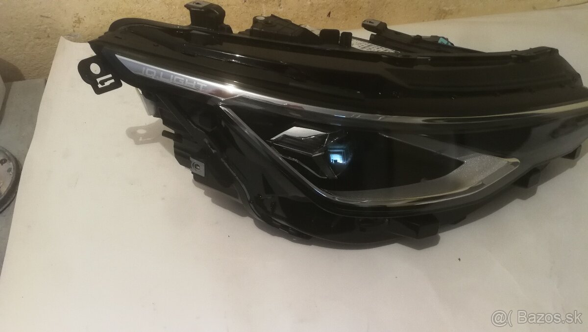 predne svetla vw golf 8 - 8