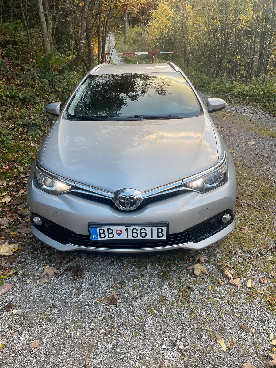 Toyota auris 1.2 turbo - 8