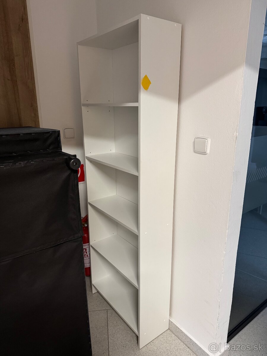 Nábytok rôzneho druhu - 8