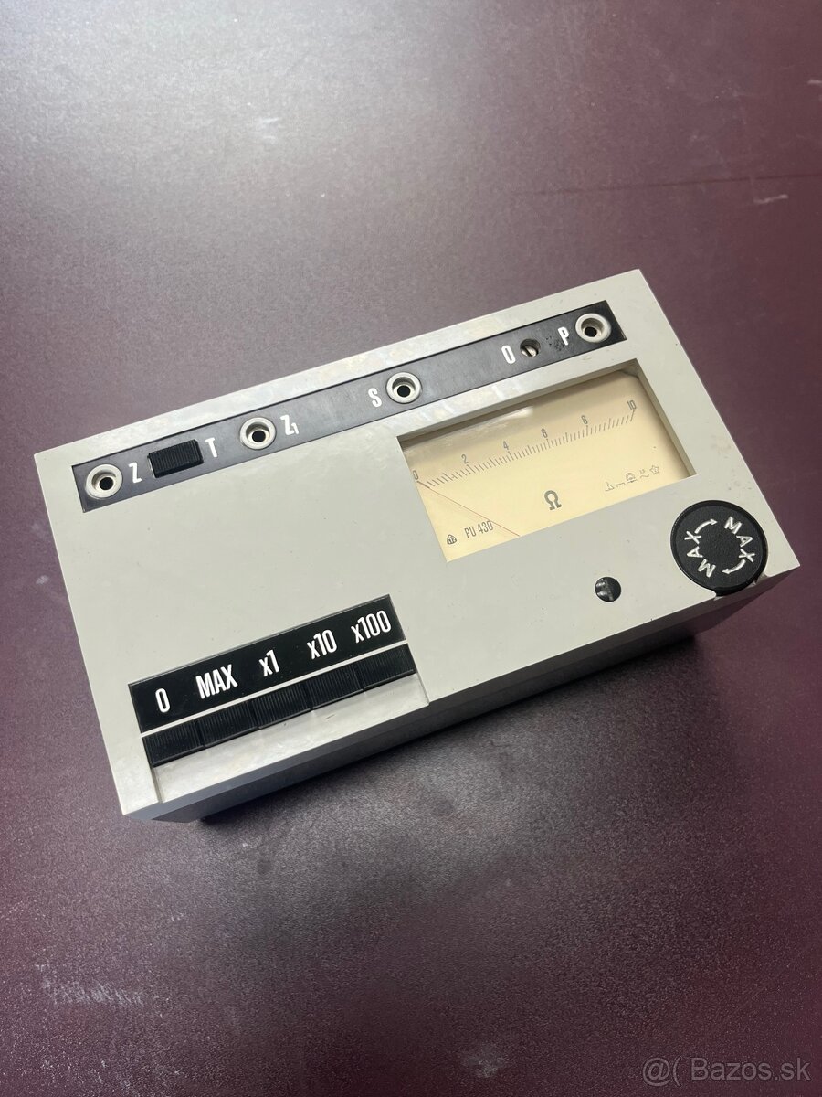 Tranzistorový merač zemného odporu PU 430 - 8