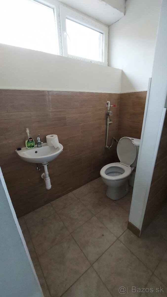 Sídlisko nad Jazerom ( 3850 m2 ) - 8