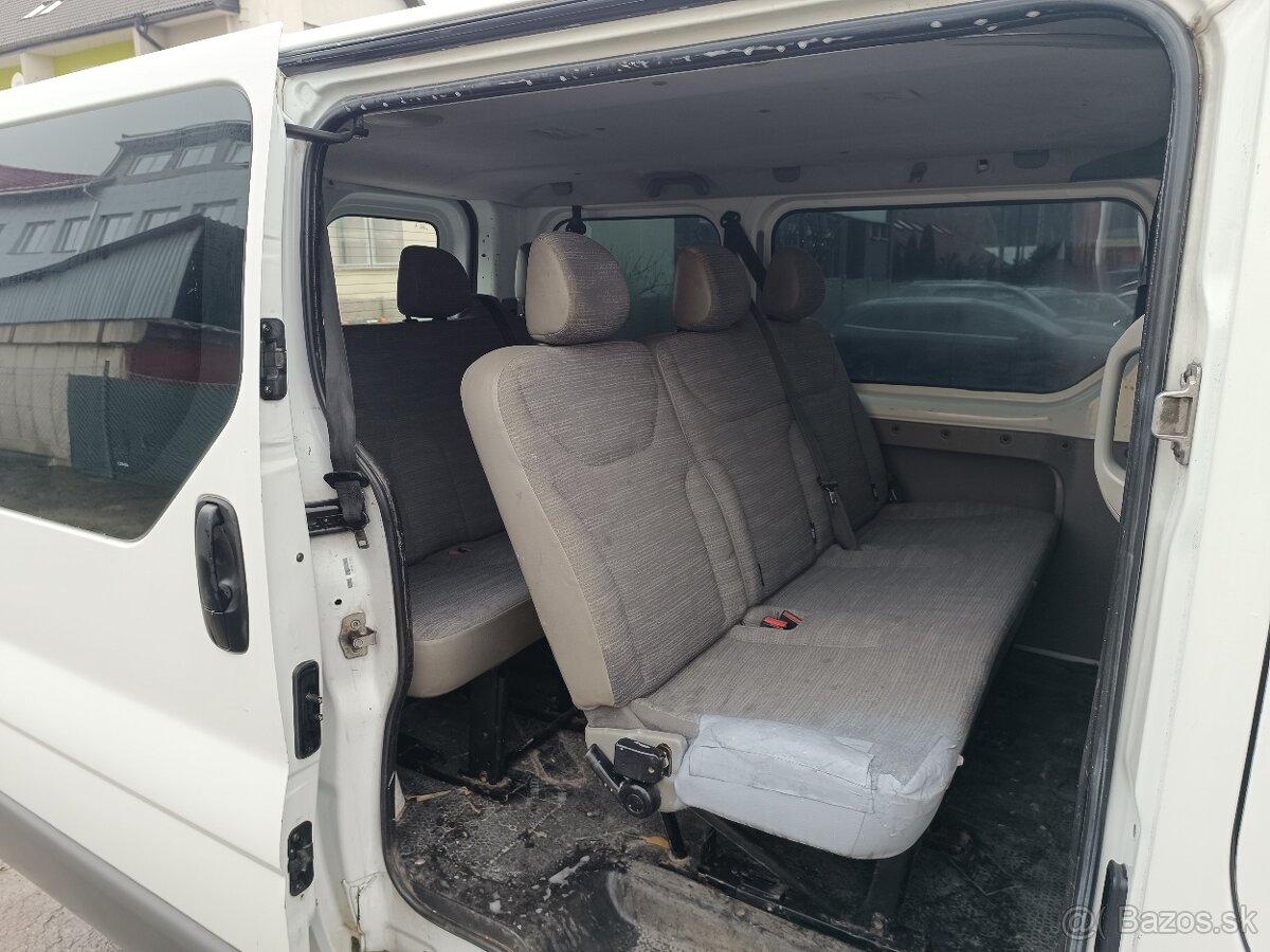 Renault Trafic 2.0 dCi L1H1 - 8