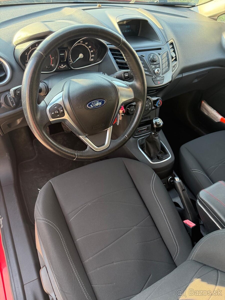Ford Fiesta - 8