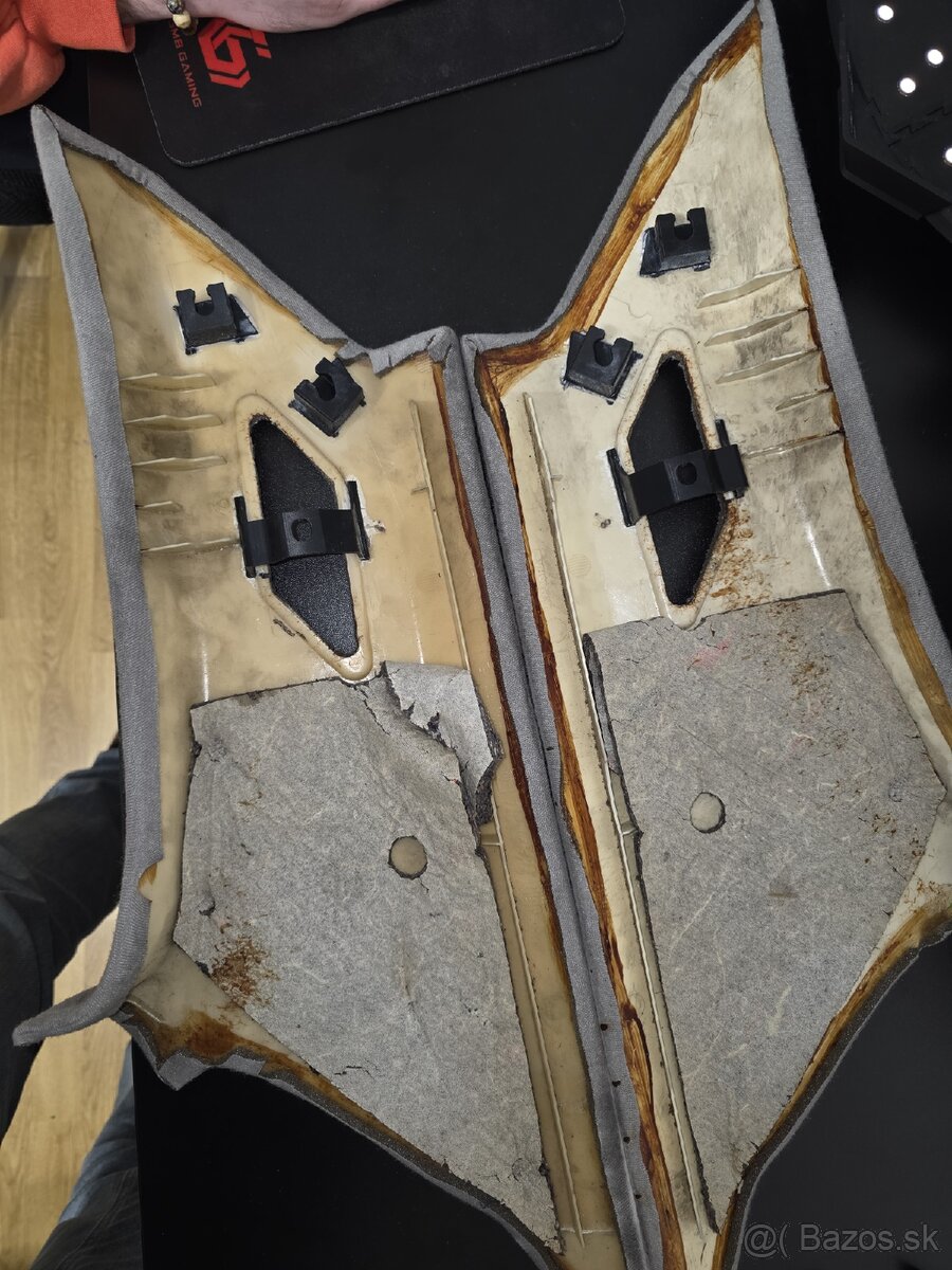 BMW E46 coupe opravná sada zadných C stĺpikov - 8