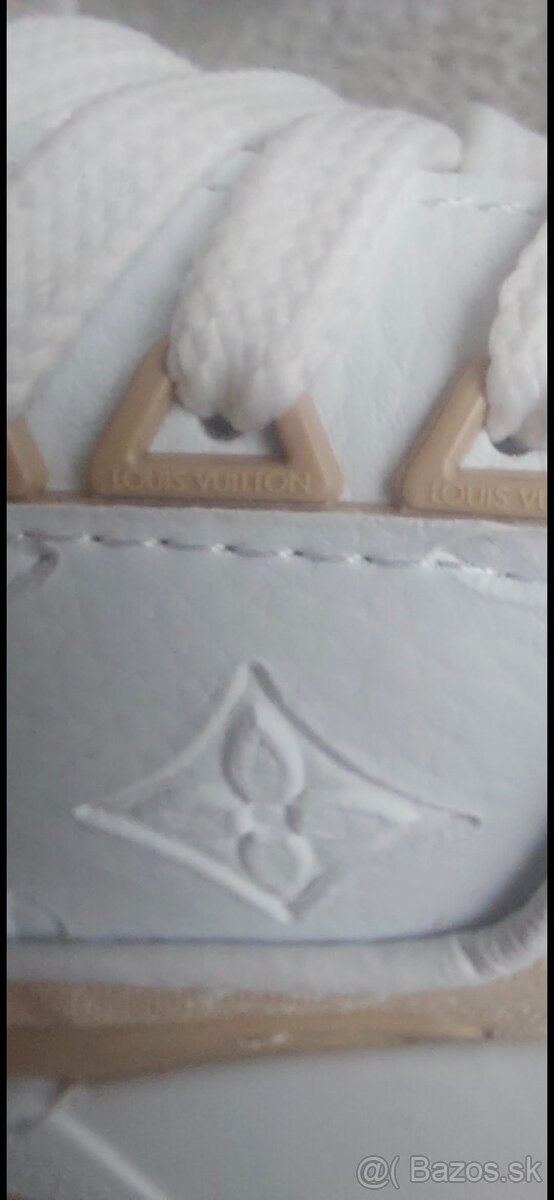 Louis Vuitton - 8