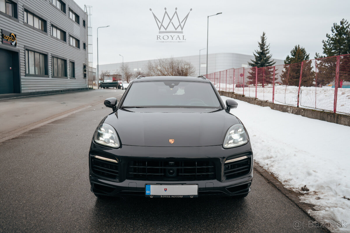 Porsche Cayenne GTS 4.0 V8 Black Edition DPH - 8