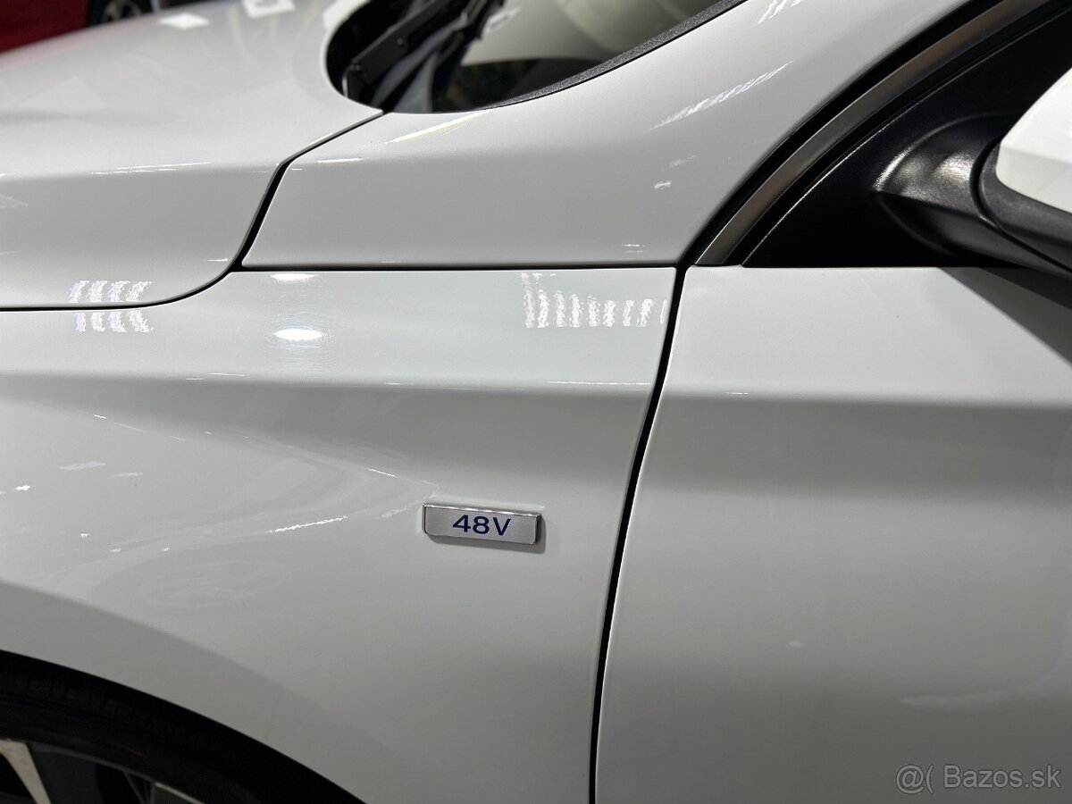 Hyundai i30 Fastback 1,5 T-GDi mHEV iMT Family - 8