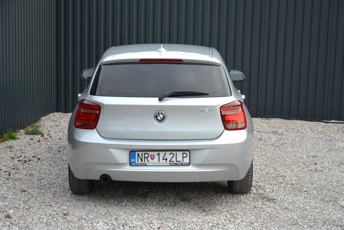BMW 116i, SR voz, Automat,Serv.Kniha - 8