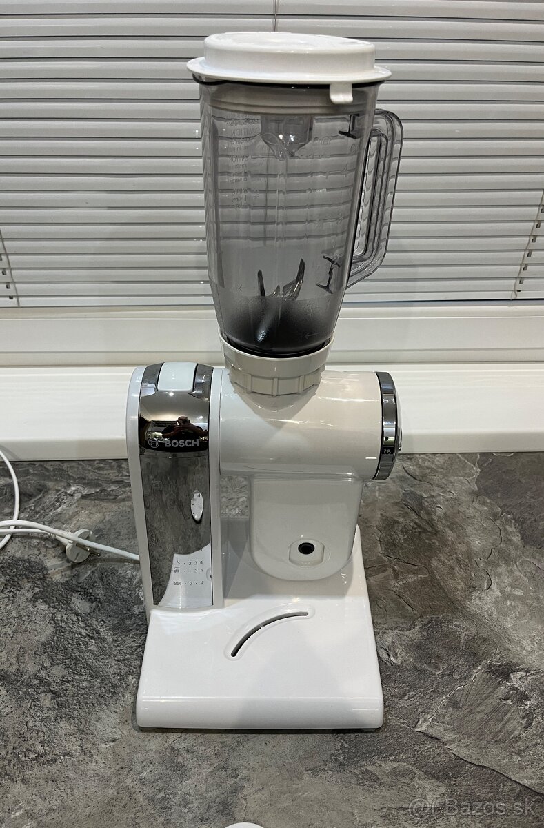 Bosch MUM 48CR1/05 kuchynský robot - 8