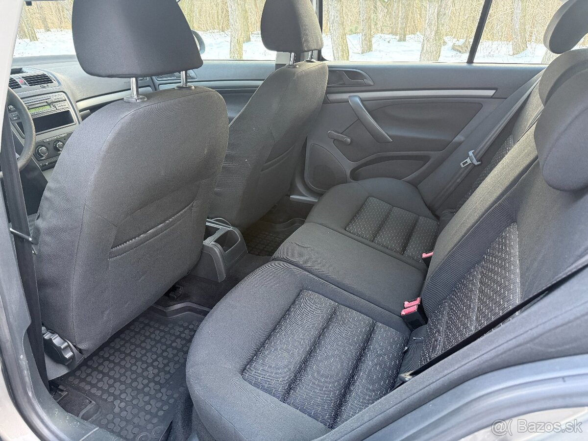 Škoda Octavia 1,9TDI 77kW r.2010 - 8