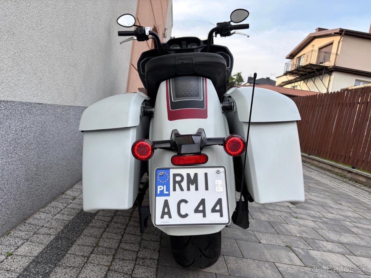 Indián Challenger - 8