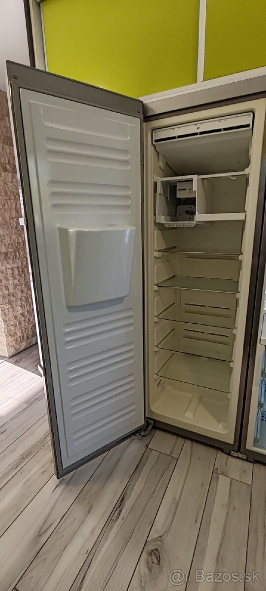 Liebherr side by side - 8