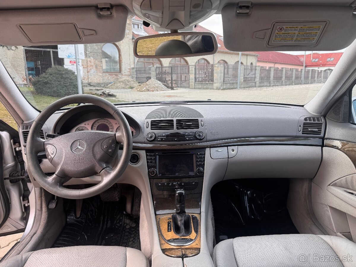 Mercedes Benz w211 e320 Avangarde - 8