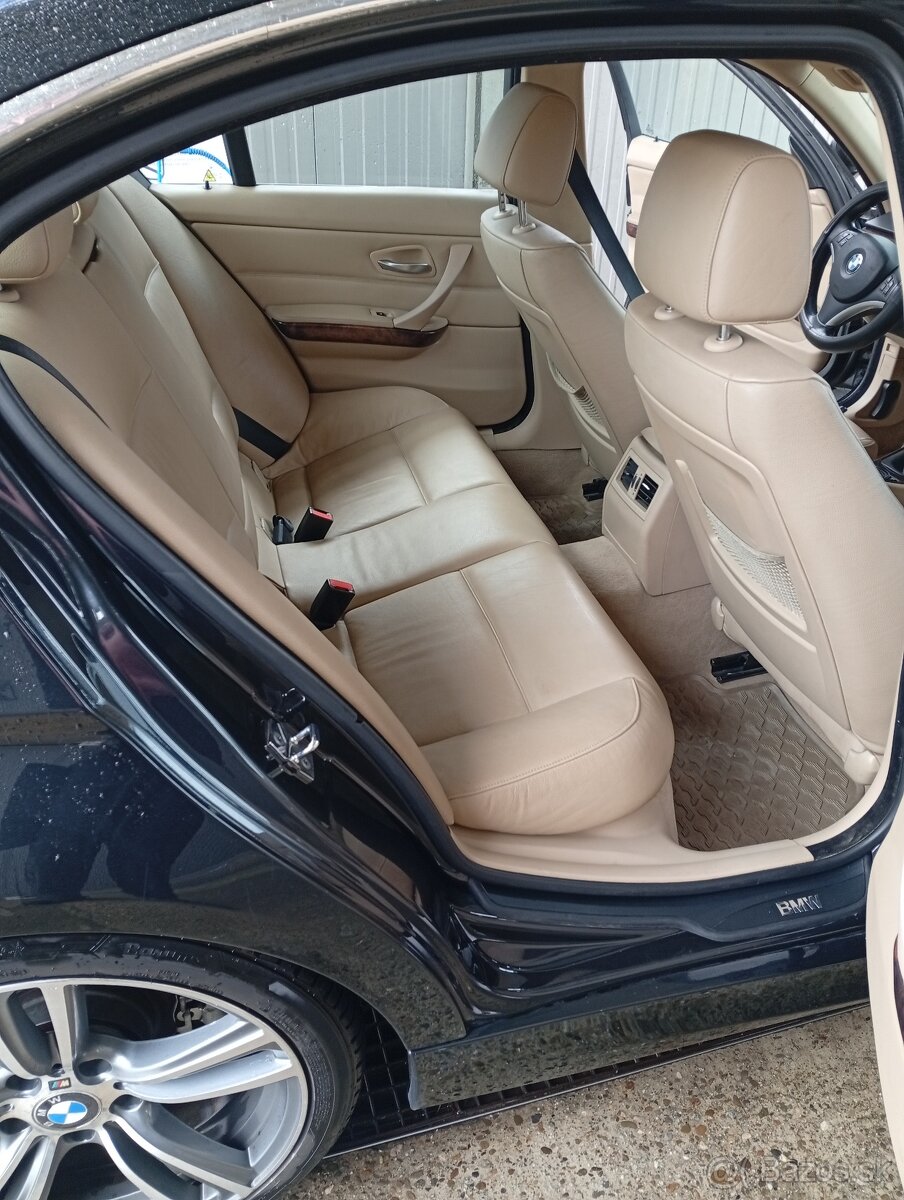 BMW E90 2.0i - 8
