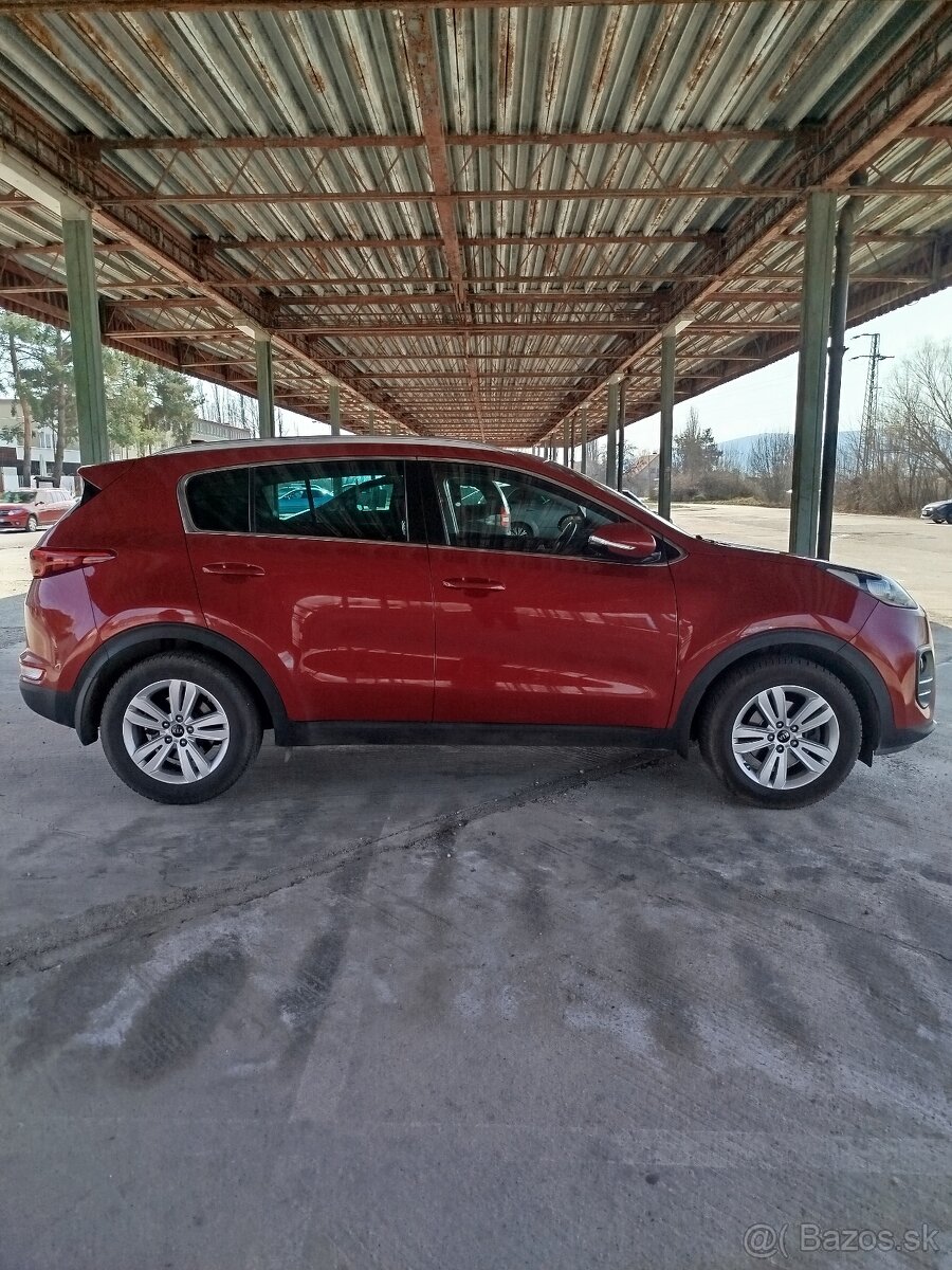 Kia Sportage 1.7 CRDi SK - 8