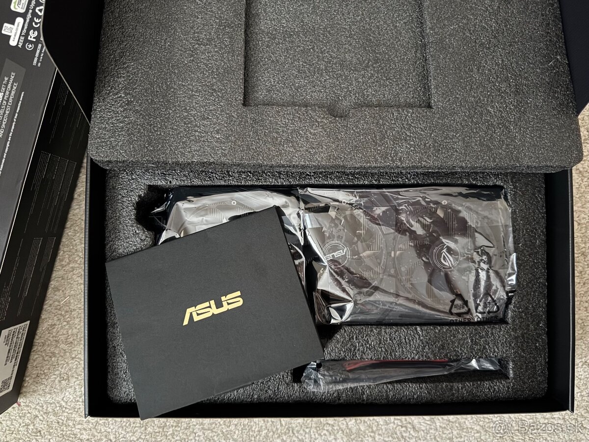 ASUS ROG STRIX GeForce RTX 2060 SUPER OC 8GB - 8