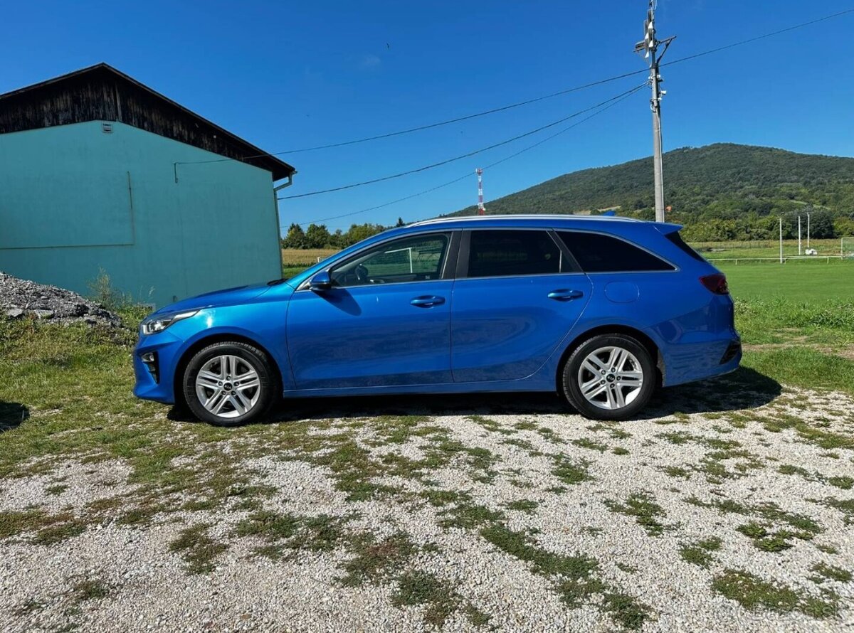 KIA Ceed SW 1.6 CRDi Gold - 8