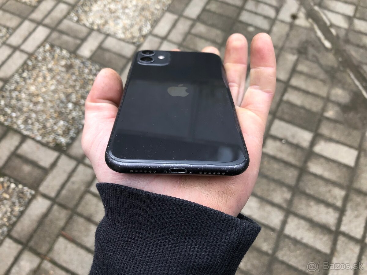 Predam iphone11 128gb 97% zdravie baterie - 8