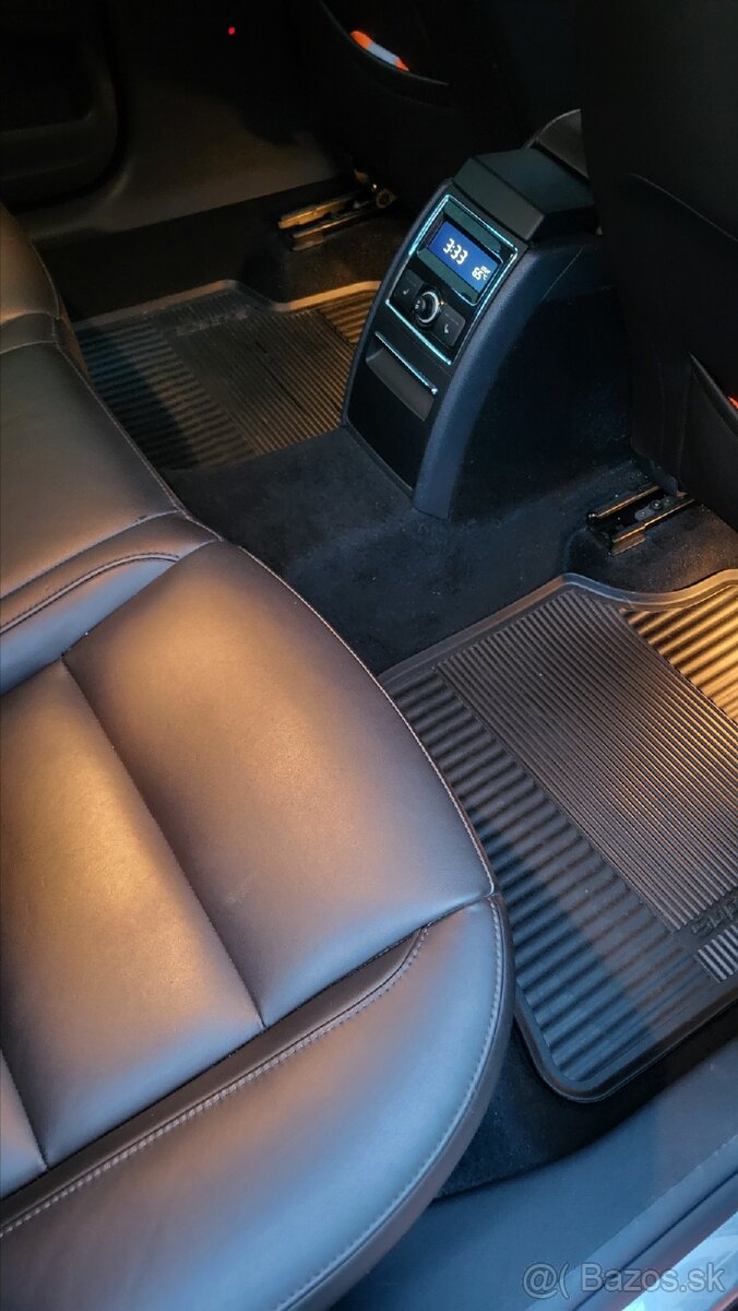 Škoda Superb 2.0 TDI CR 4x4 - 8