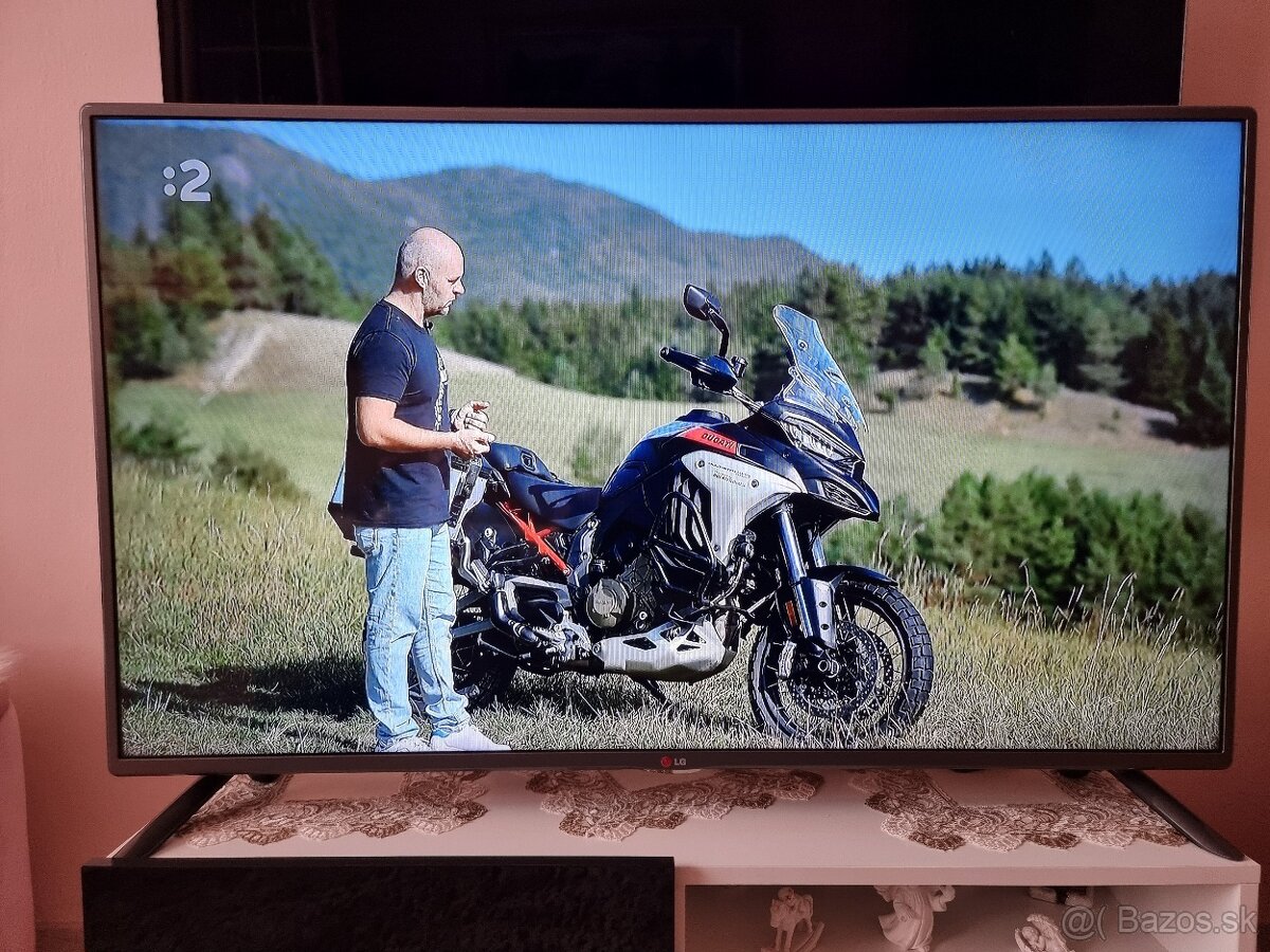 Predám LED TV LG 42LB550V Full HD - 8