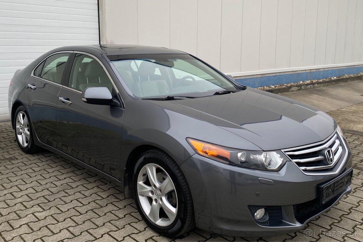 Honda Accord 8G 2.0 I-VTEC benzín - 8