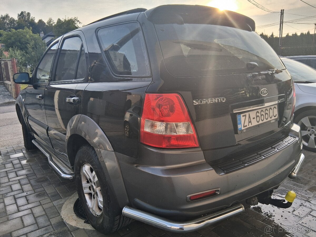 Predám Kia Sorento r.2004 - 8