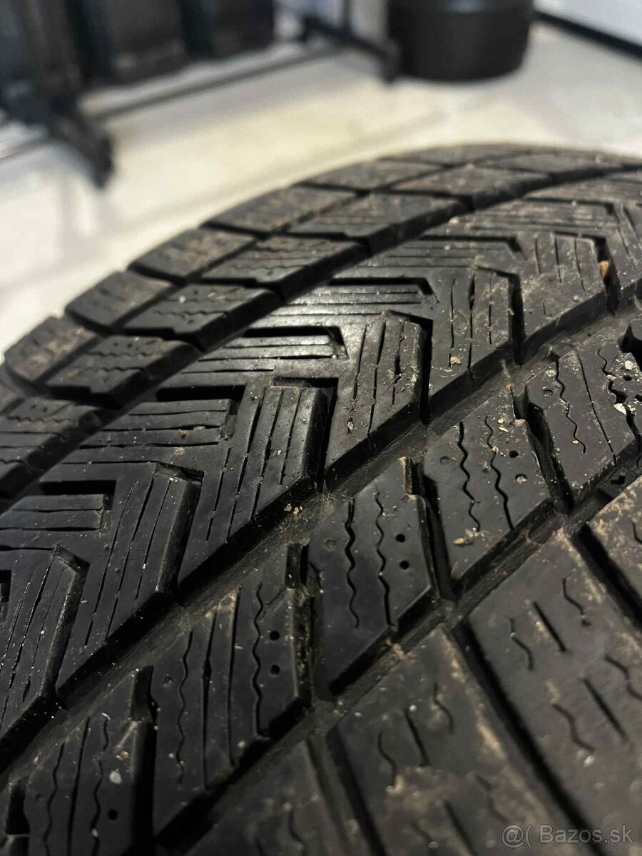 205/40/R17 zimné - 8