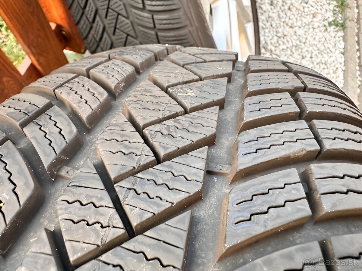 Mazda 114,3 r19, 225/55 r19 - 8