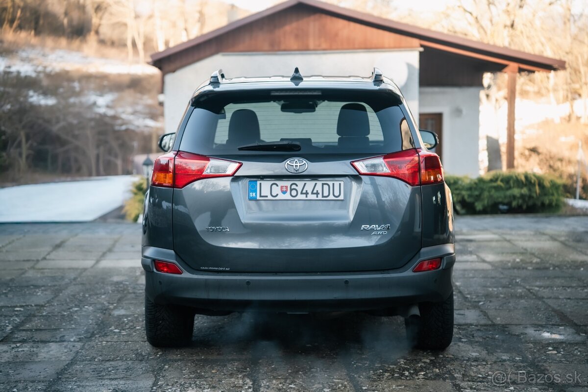 Toyota RAV4 2.2 D-CAT AT 4WD - 8