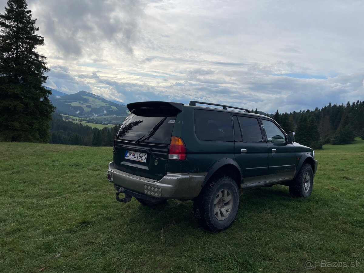 Mitsubishi pajero sport - 8