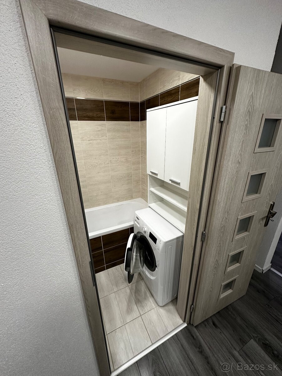 Prenájom 2-izbového bytu v centre Popradu - 8