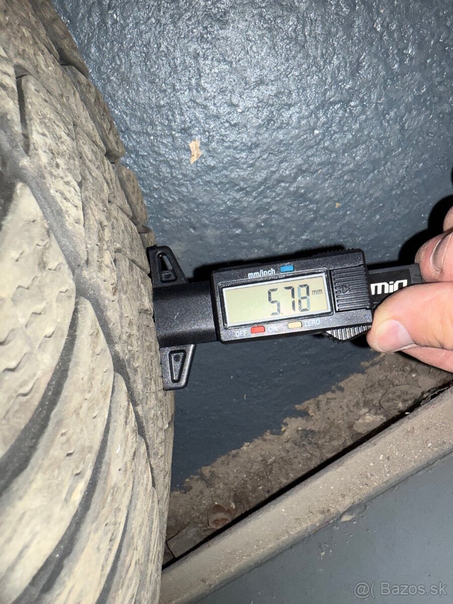 Zimné Pirelli Sottozero 245/45 R19 102V M+S, RUN FLAT - 8