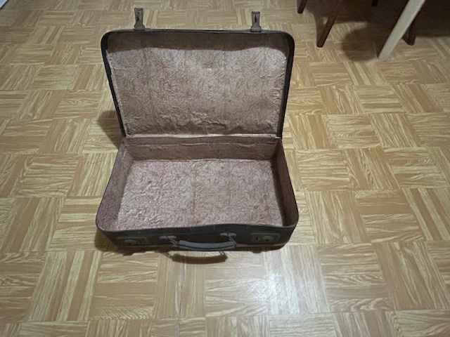 predám staré kufre - 8