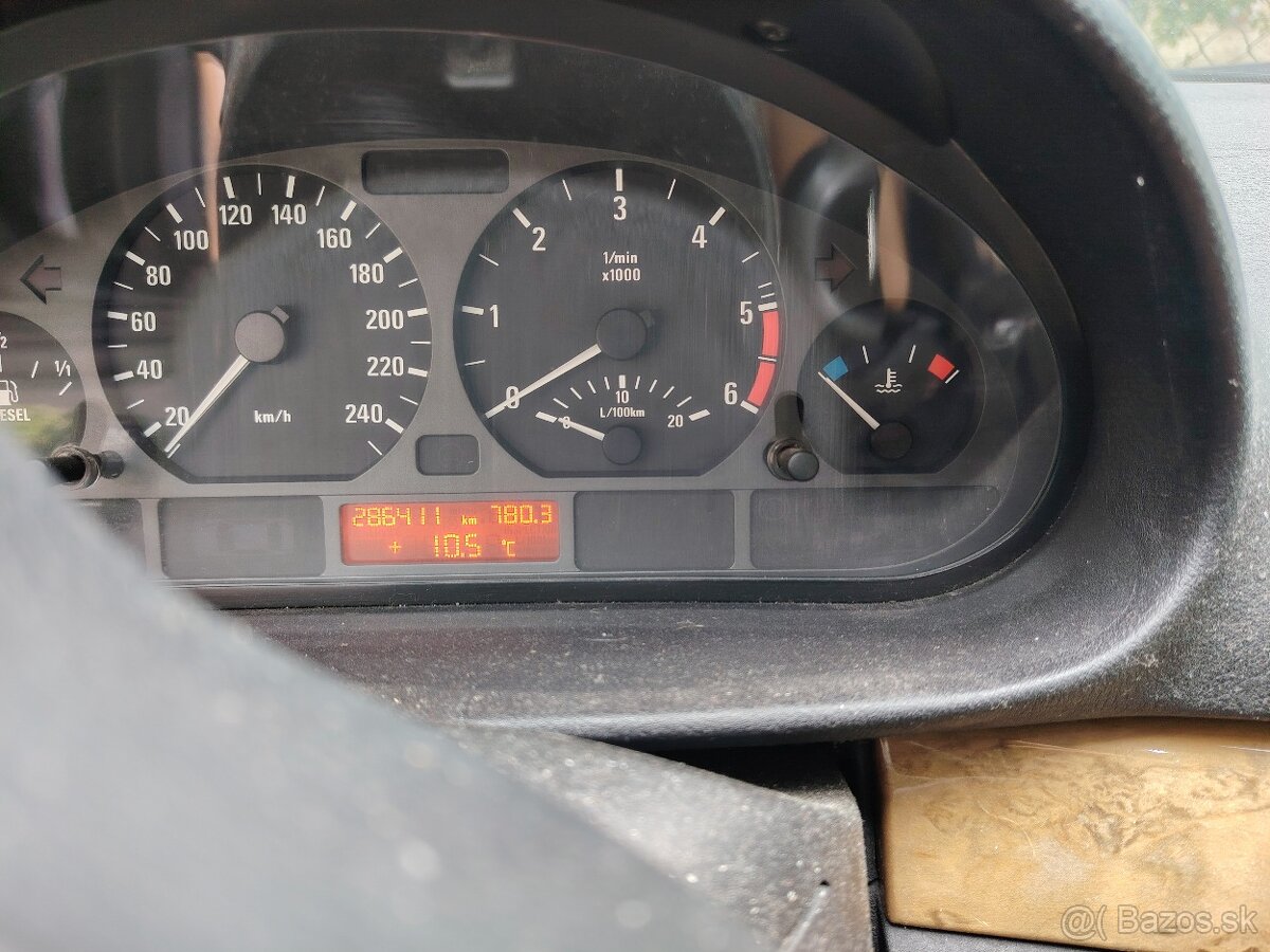 Predám BMW 320D - 8