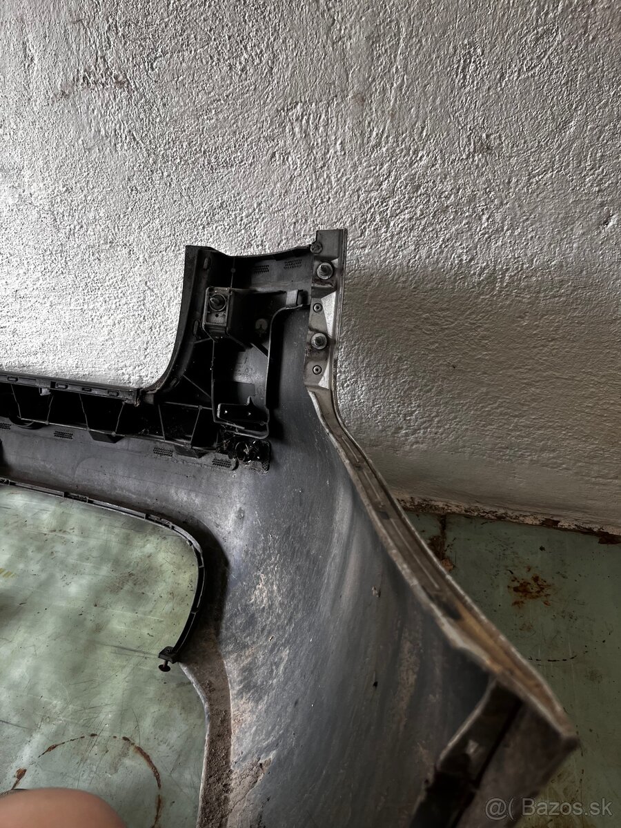 Zadný nárazník Audi A6 C6 4f - 8