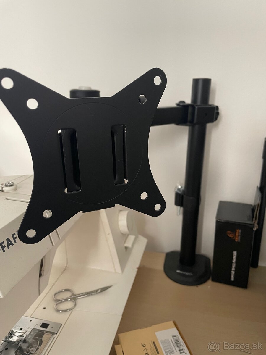 2x 24" IPS FullHD 75Hz monitory MSI a HP + držiak - 8