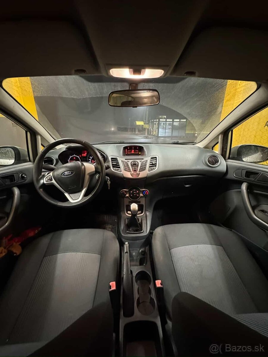 Ford fiesta 1.4 Tdci Diesel - 8