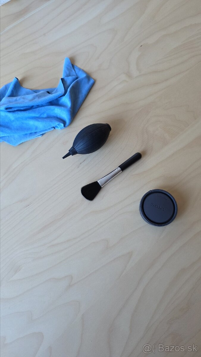 Sony a6400 + Sony FE 3.5-5.6/28-70 OSS - 8